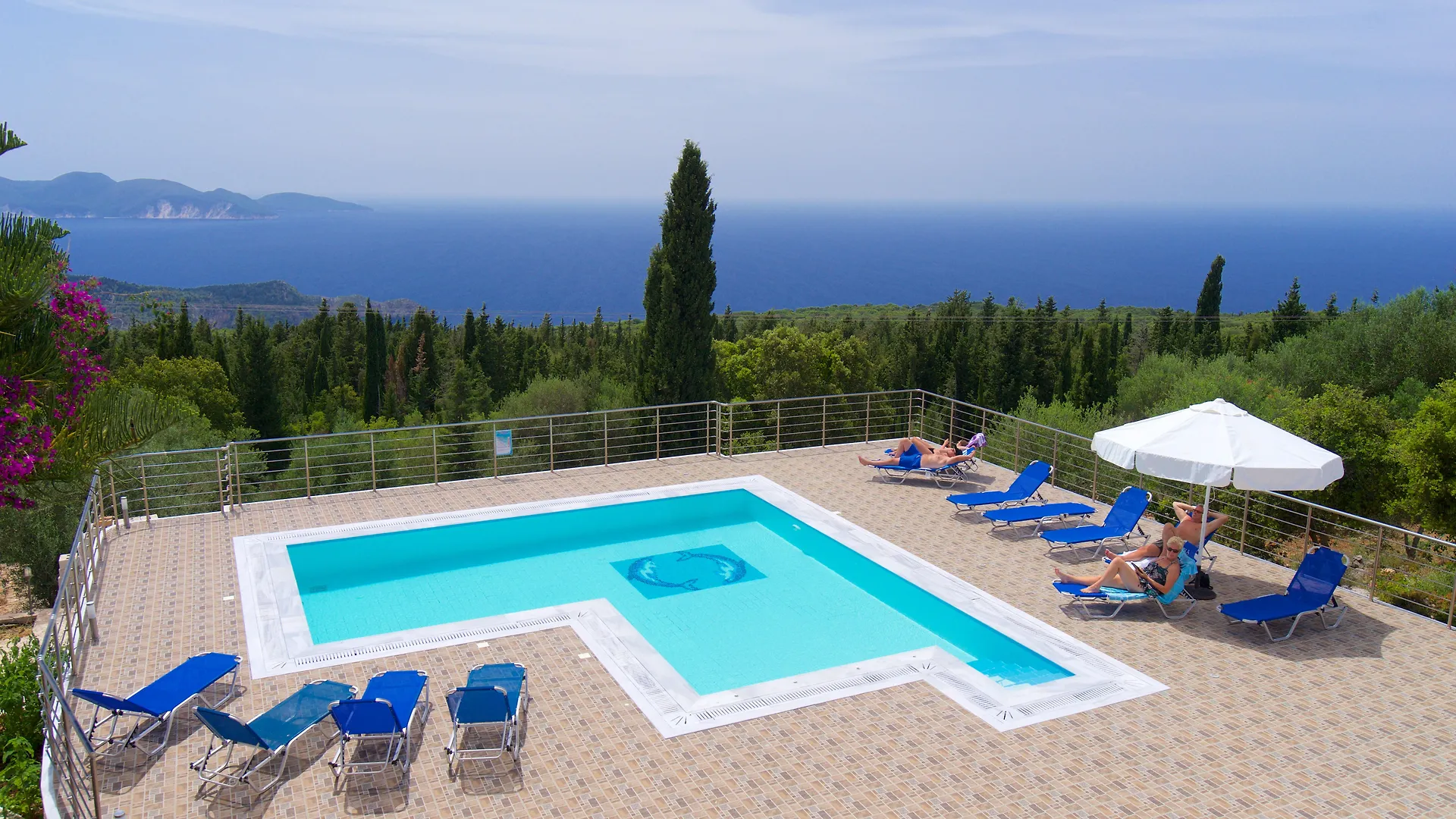 Studios Vrionis Panoramic Sunset Mesovounia